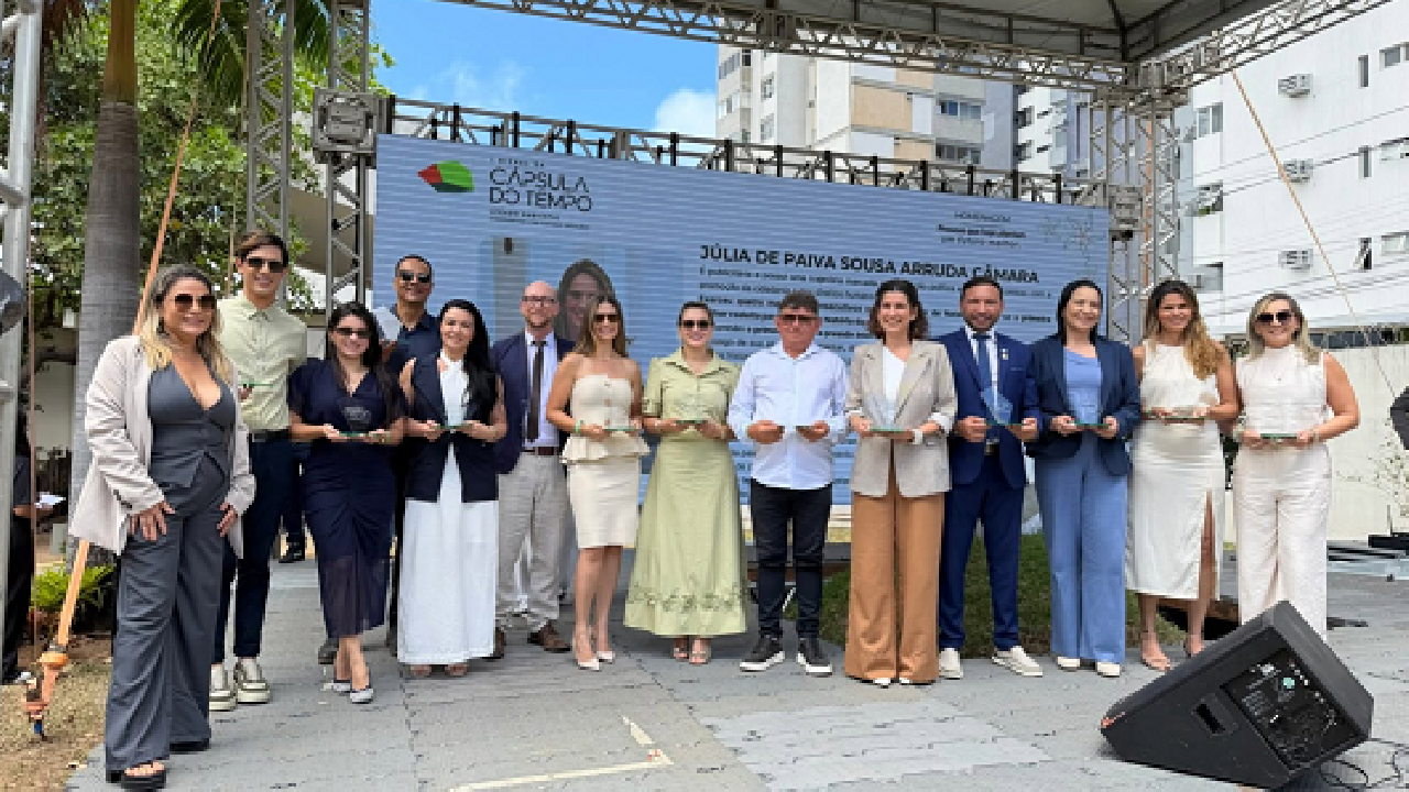 Prefeitura de Extremoz é homenageada na Bienal Cápsula do Tempo por ações de proteção ao meio ambiente