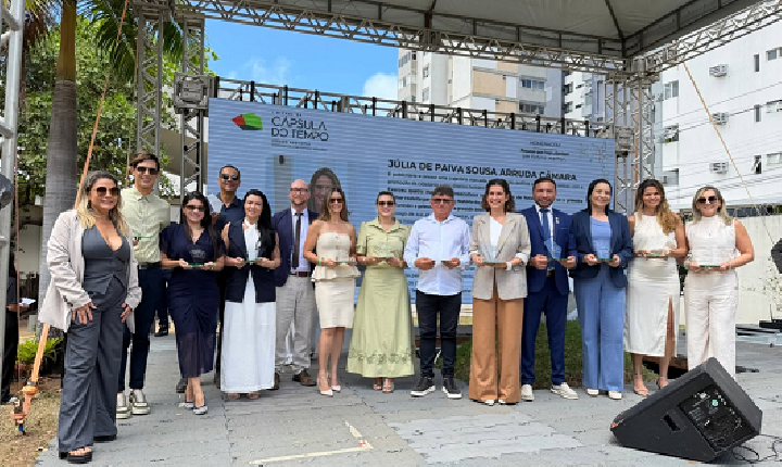 Prefeitura de Extremoz é homenageada na Bienal Cápsula do Tempo por ações de proteção ao meio ambiente
