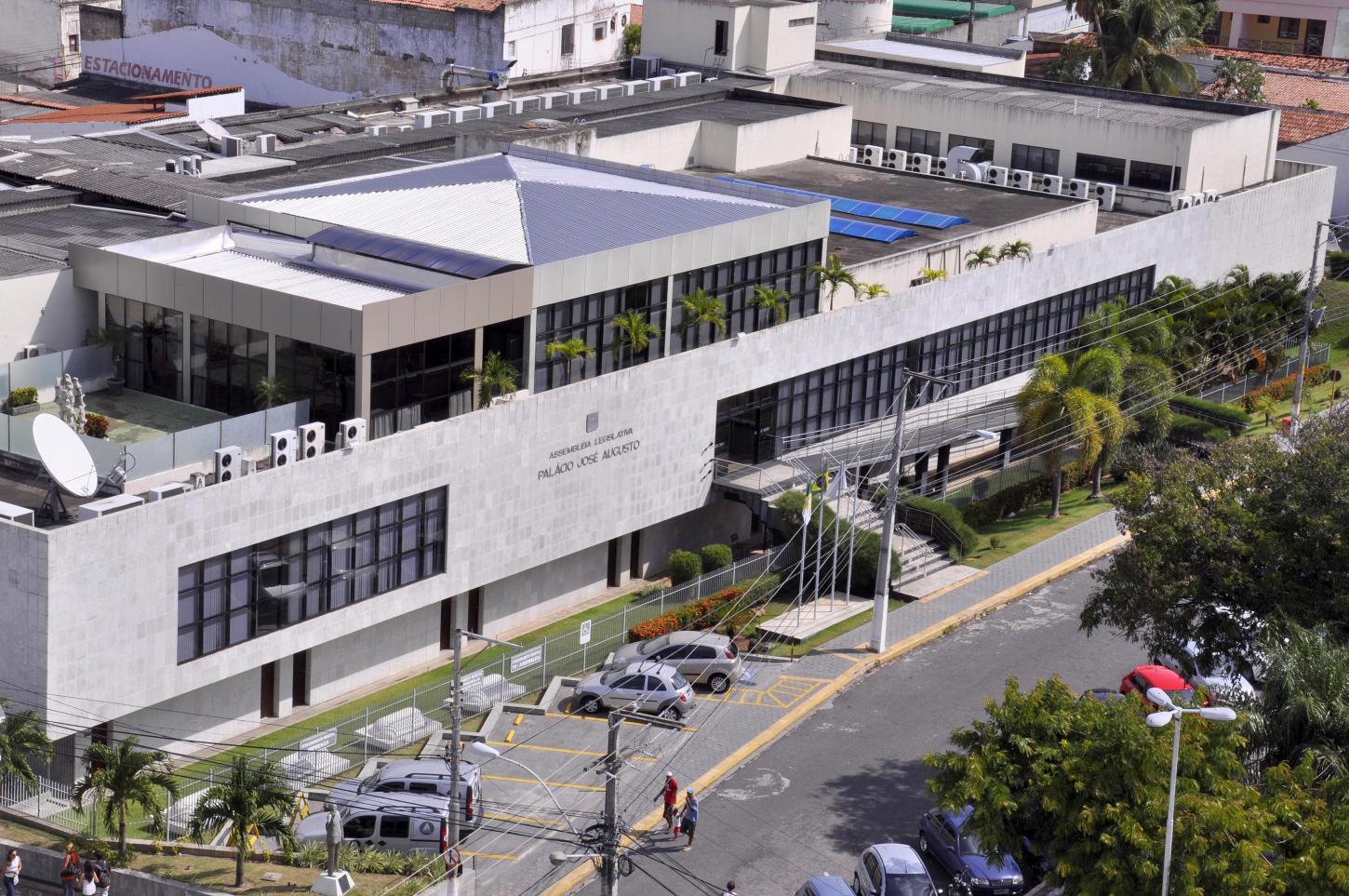 Projeto de perdão de dívidas avança na Assembleia