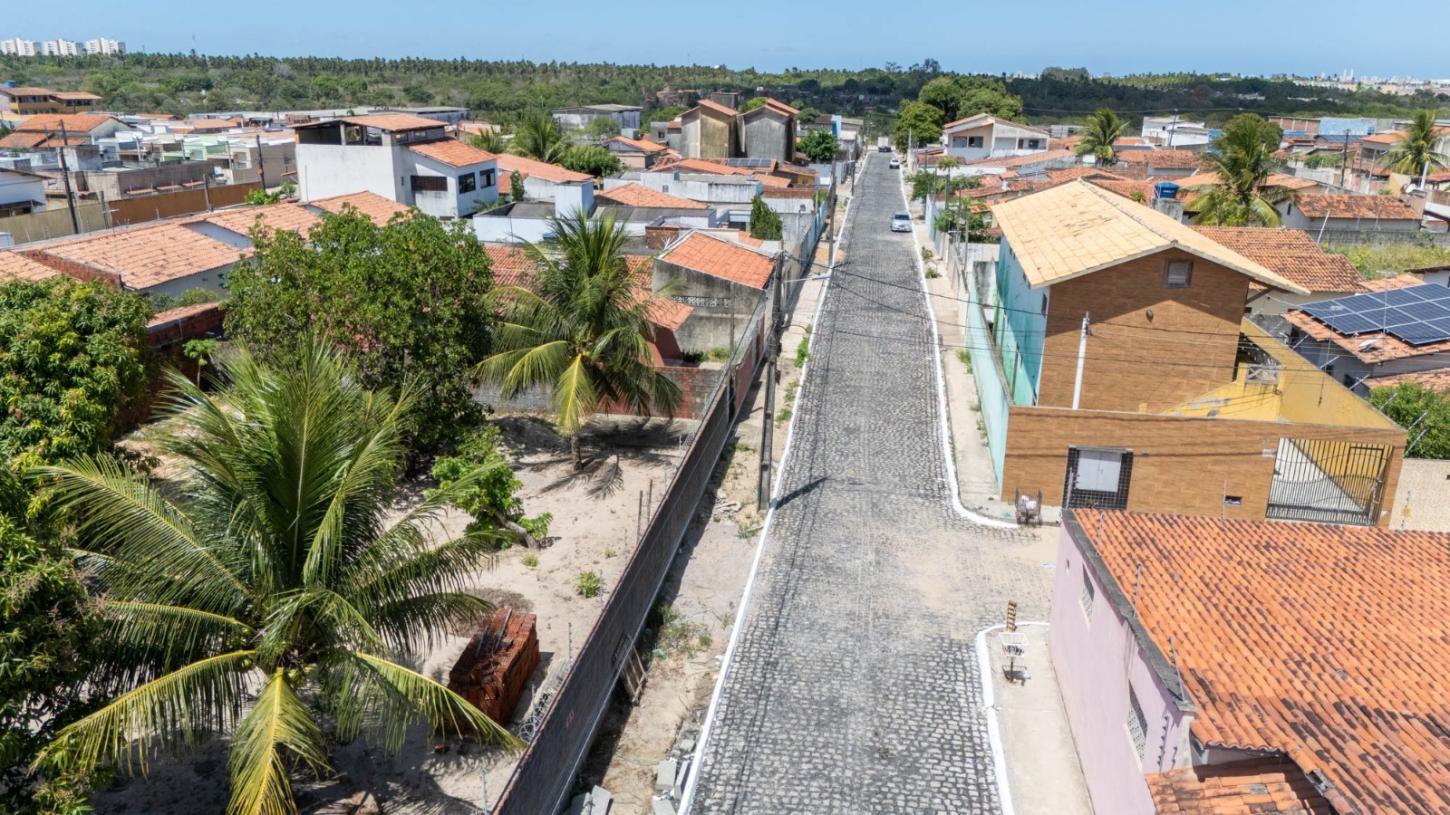 Prefeitura de Parnamirim entrega pacote de ruas pavimentadas em Cajupiranga
