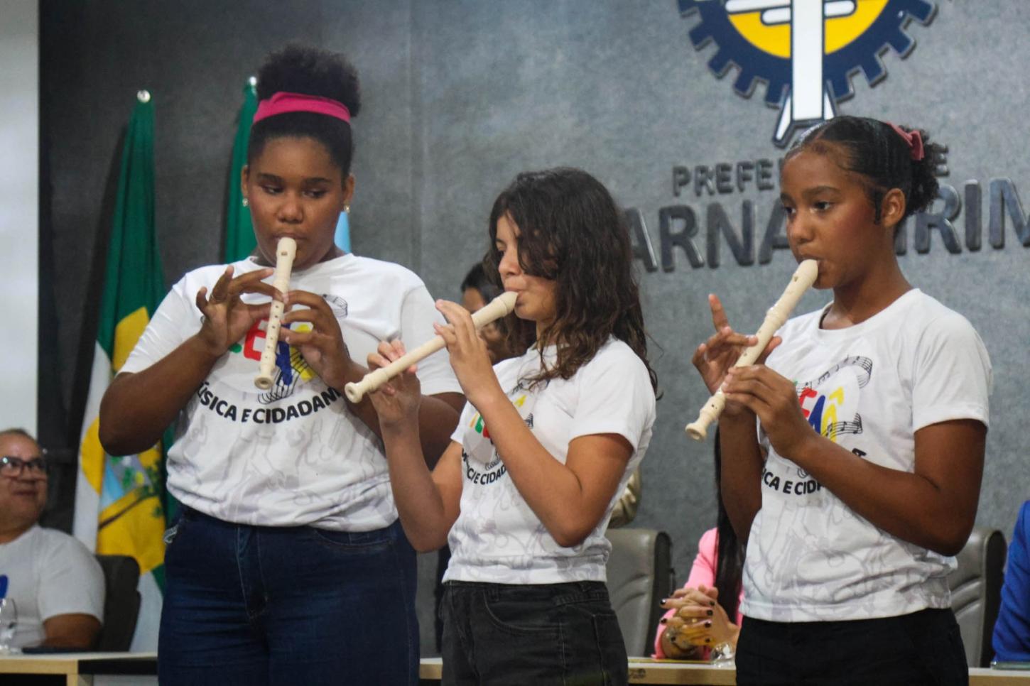 Prefeitura realiza assinatura de Termo de Fomento para projetos da infância e adolescência